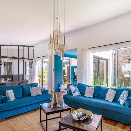 Indigo-vue Et Piscine Chauffee By Interhome Casa de Férias