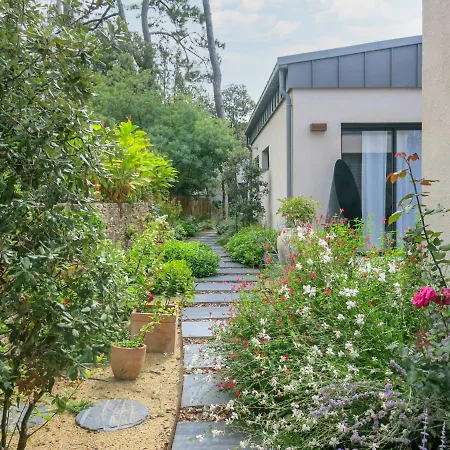 Сasa de vacaciones Indigo-vue Et Piscine Chauffee By Interhome Saint-Brevin-les-Pins