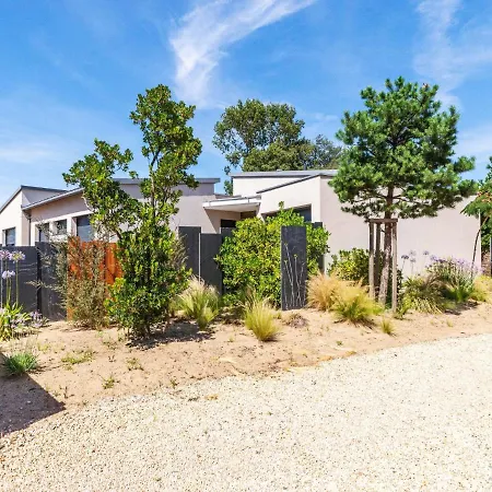 Indigo-vue Et Piscine Chauffee By Interhome * Saint-Brevin-les-Pins