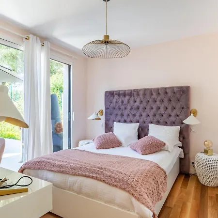 Indigo-vue Et Piscine Chauffee By Interhome Casa de Férias Saint-Brevin-les-Pins