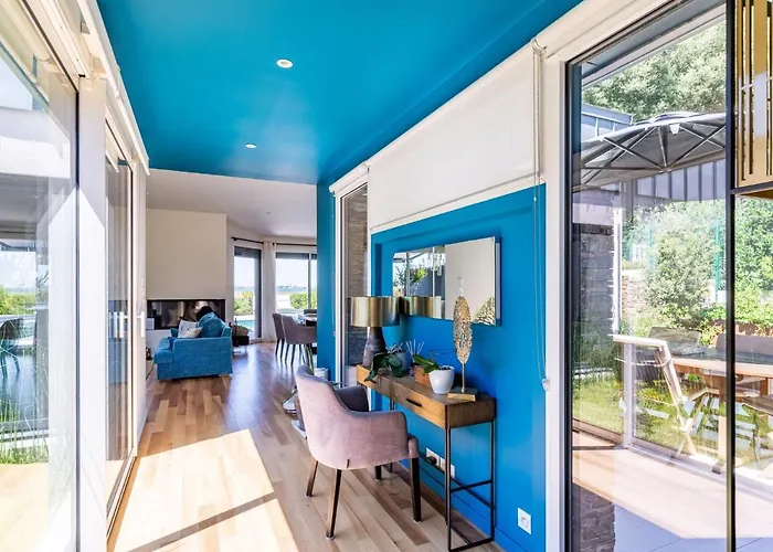 Indigo-vue Et Piscine Chauffee By Interhome بيت للعطل